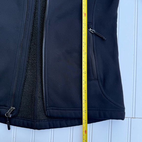 The North Face Women's Black Jacket - Picture 6 of 6